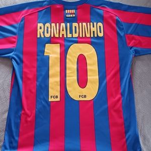 Ronaldinho Barcelona #10 jersey